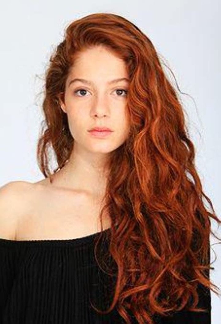 Jenna Thiam Biography, Age, Height, Husband, Net Worth, Family