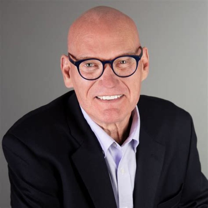 Jerry B. Jenkins Biography, Age, Height, Wife, Net Worth, Family