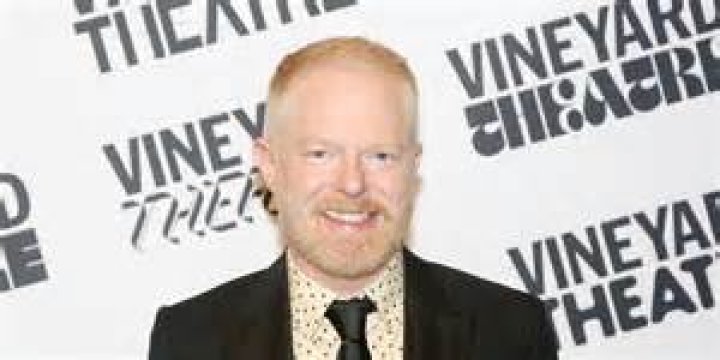 Jesse Tyler Ferguson Biography, Age, Height, Wife, Net Worth, Family