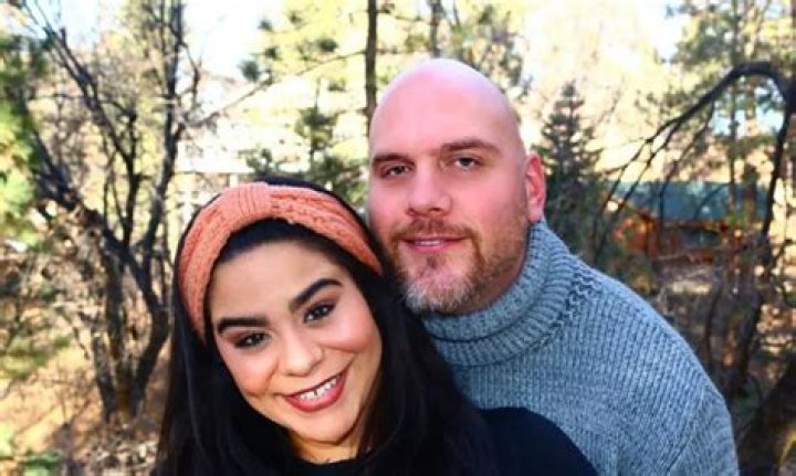 Jessica Marie Garcia Biography, Age, Height, Husband, Net Worth, Family