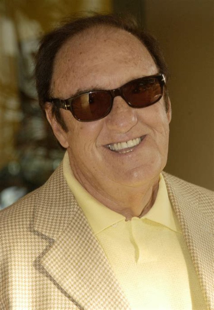Jim Nabors Biography, Age, Height, Wife, Net Worth, Family