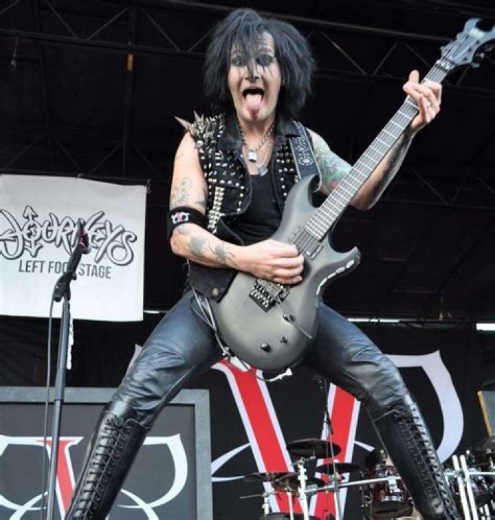 Jinxx Biography, Age, Height, Wife, Net Worth, Family