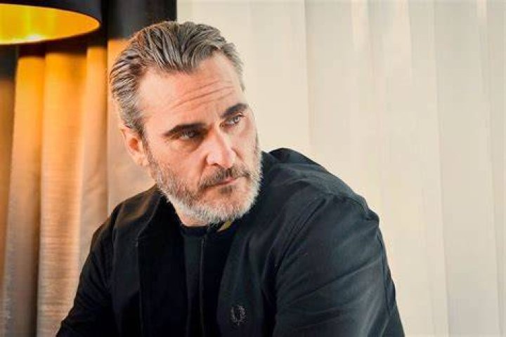 Joaquin Phoenix Biography, Age, Height, Wife, Net Worth, Family