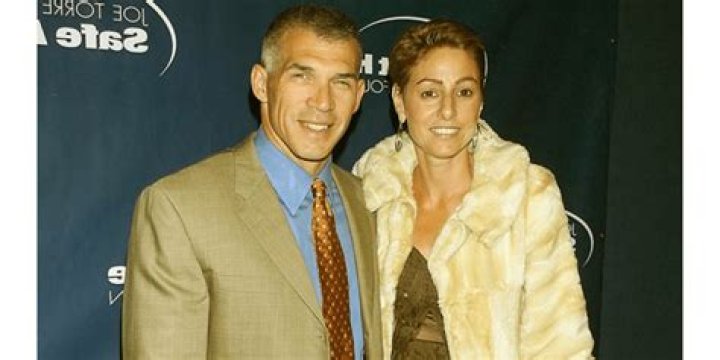 Joe Girardi Biography, Age, Height, Wife, Net Worth, Family