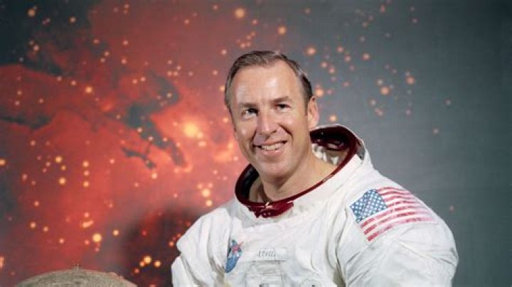 John C. Lovell Biography, Age, Height, Wife, Net Worth, Family