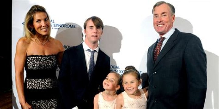 John C. McGinley Biography, Age, Height, Wife, Net Worth, Family