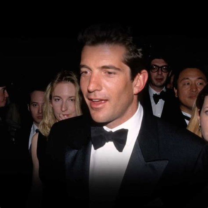 John F. Kennedy Jr. Biography, Age, Height, Wife, Net Worth, Family