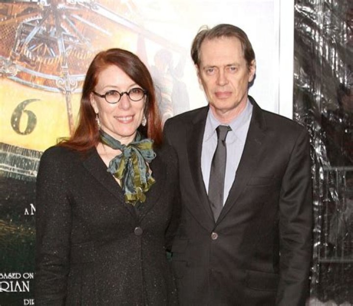 Jon Buscemi Biography, Age, Height, Wife, Net Worth, Family