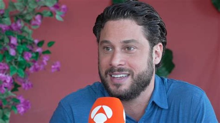 José Lamuño Biography, Age, Height, Wife, Net Worth, Family