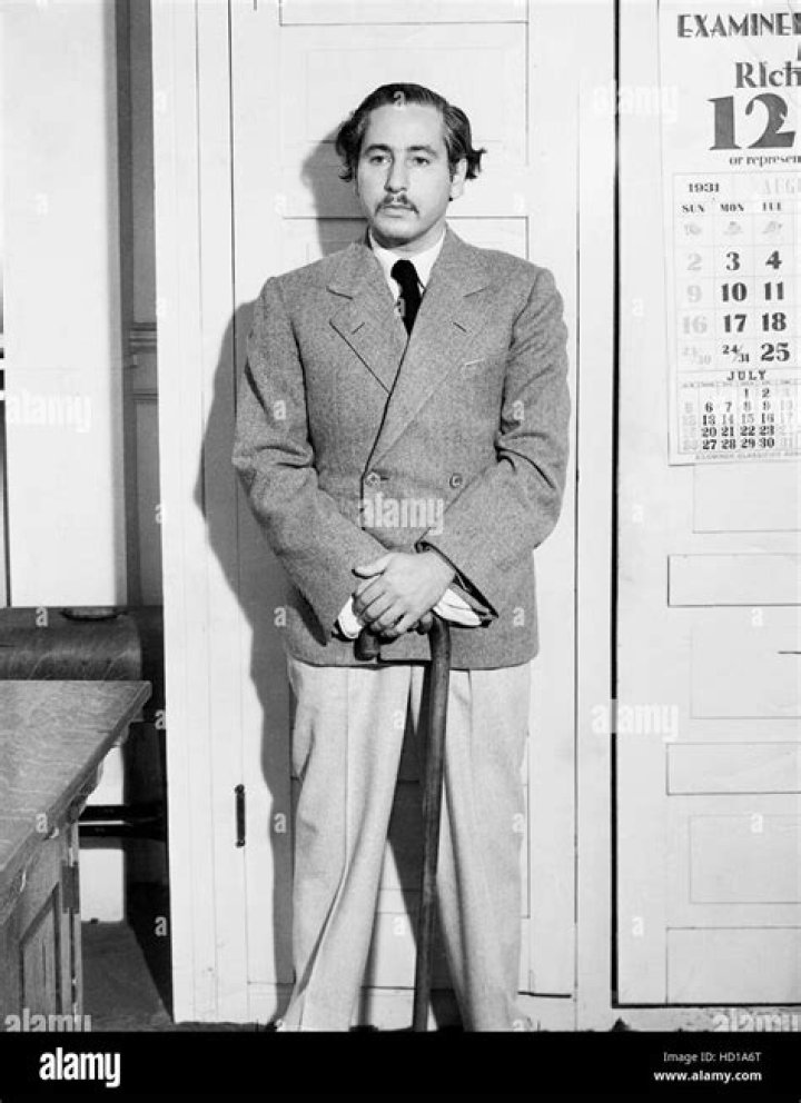Josef von Sternberg Biography, Age, Height, Wife, Net Worth, Family