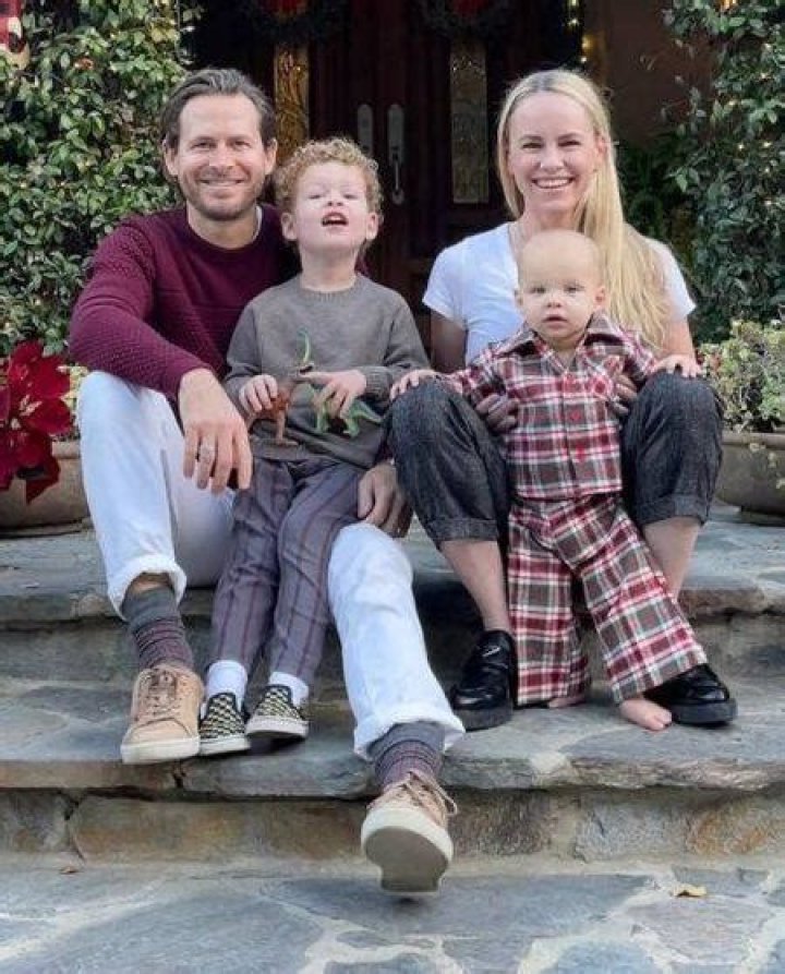 Julie Berman Biography, Age, Height, Husband, Net Worth, Family