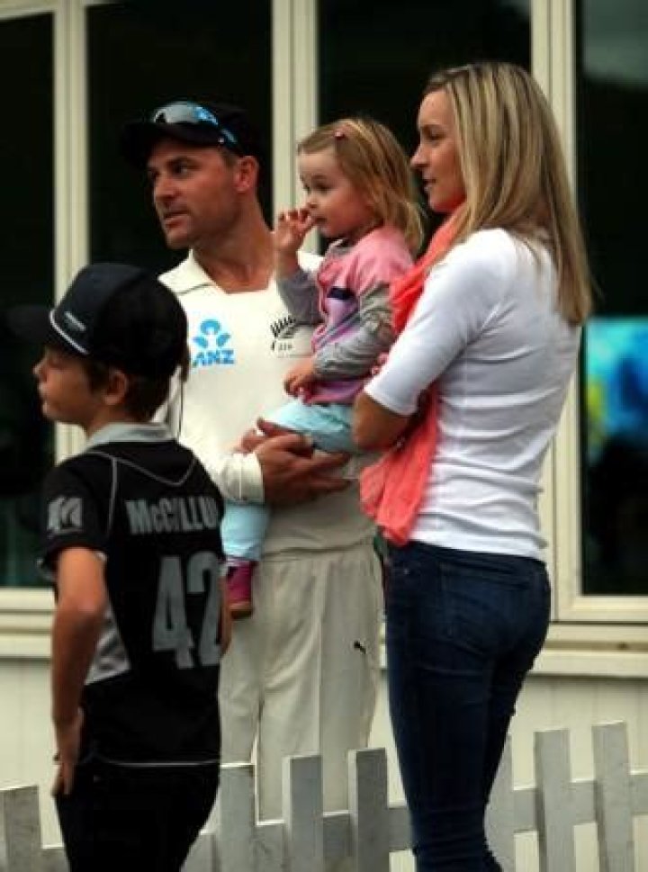 Julito McCullum Biography, Age, Height, Wife, Net Worth, Family