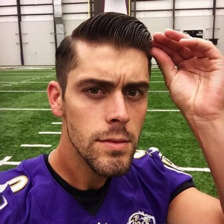 Justin Tucker Biography, Age, Height, Wife, Net Worth, Family