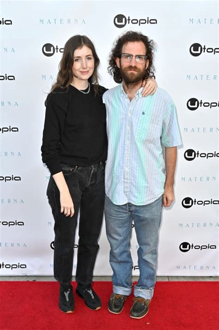 Kate Lyn Sheil Biography, Age, Height, Husband, Net Worth, Family
