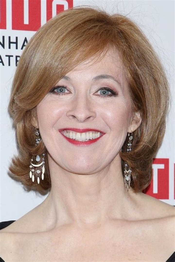Kathleen McNenny Biography, Age, Height, Husband, Net Worth, Family