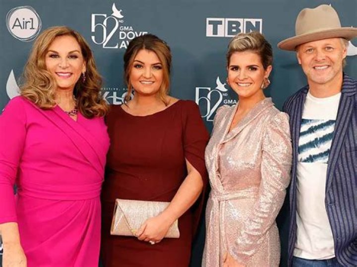 Kelly Nelon Clark Biography, Age, Height, Husband, Net Worth, Family