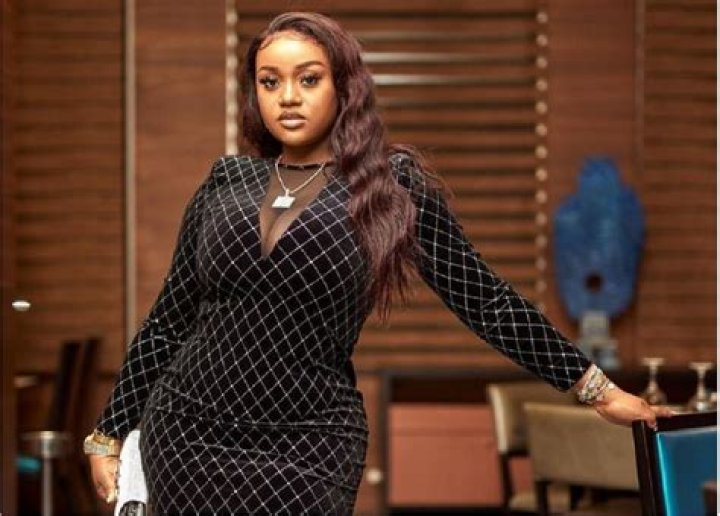 Kenny Adeleke Biography, Age, Height, Wife, Net Worth, Family