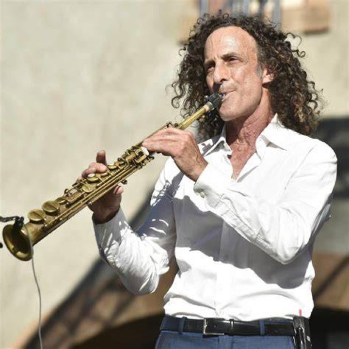 Kenny G Biography, Age, Height, Wife, Net Worth, Family