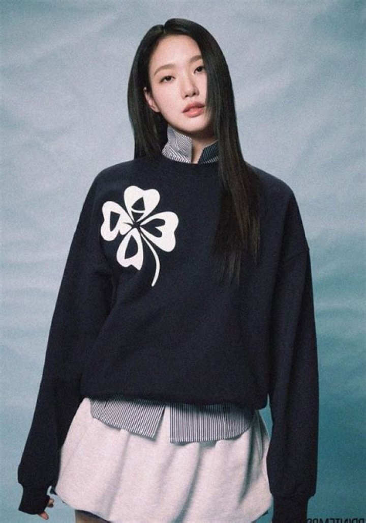 Kim Go-eun Biography, Age, Height, Husband, Net Worth, Family