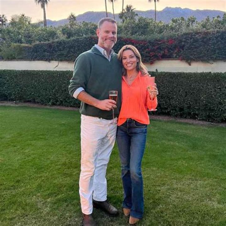 Kit Hoover Biography, Age, Height, Husband, Net Worth, Family