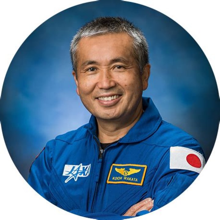 Koichi Wakata biografía, edad, altura, esposo, net worth, familia