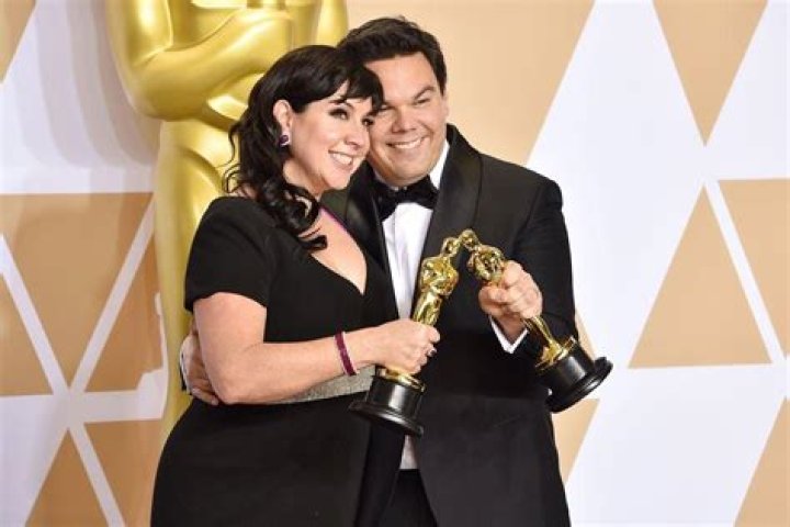 Kristen Anderson-Lopez Biography, Age, Height, Husband, Net Worth, Family