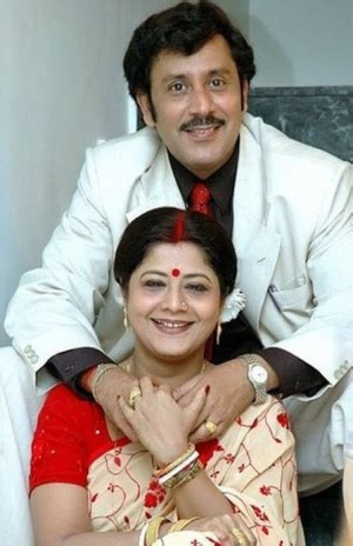 Laboni Sarkar Biography, Age, Height, Husband, Net Worth, Family
