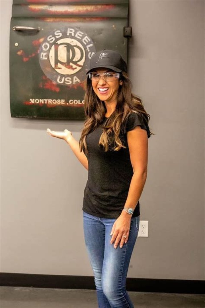 Laura Ortiz Biography, Age, Height, Husband, Net Worth, Family
