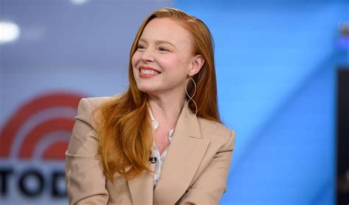 Lauren Ambrose biografía, edad, altura, esposa, net worth, familia