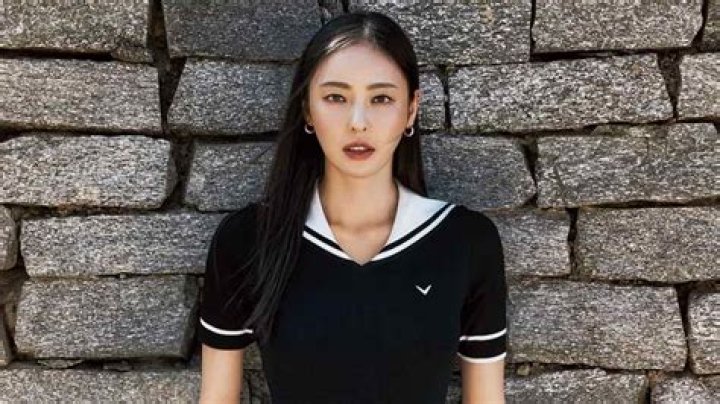 Lee Da-hee Biography, Age, Height, Husband, Net Worth, Family