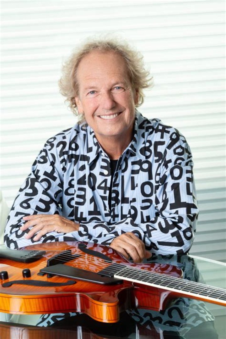 Lee Ritenour Biography, Age, Height, Wife, Net Worth, Family