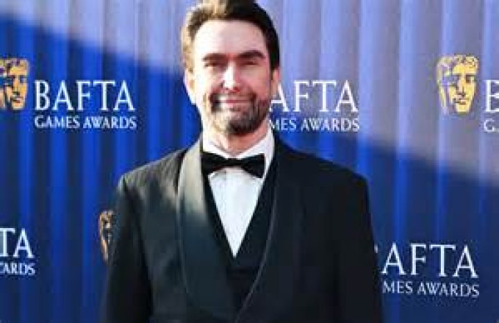 Leslie Benzies Biography, Age, Height, Wife, Net Worth, Family