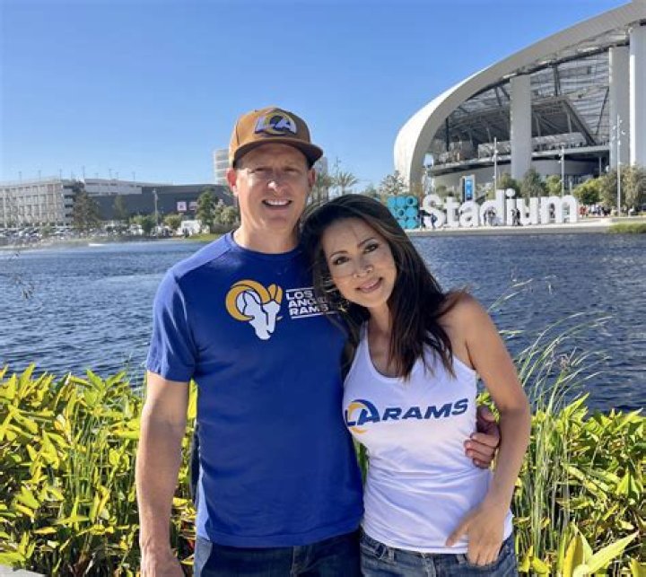 Leyna Nguyen Biography, Age, Height, Husband, Net Worth, Family