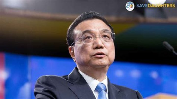 Li Keqiang Biography, Age, Height, Wife, Net Worth, Family
