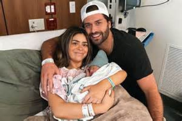 Lia D. Mortensen Biography, Age, Height, Husband, Net Worth, Family