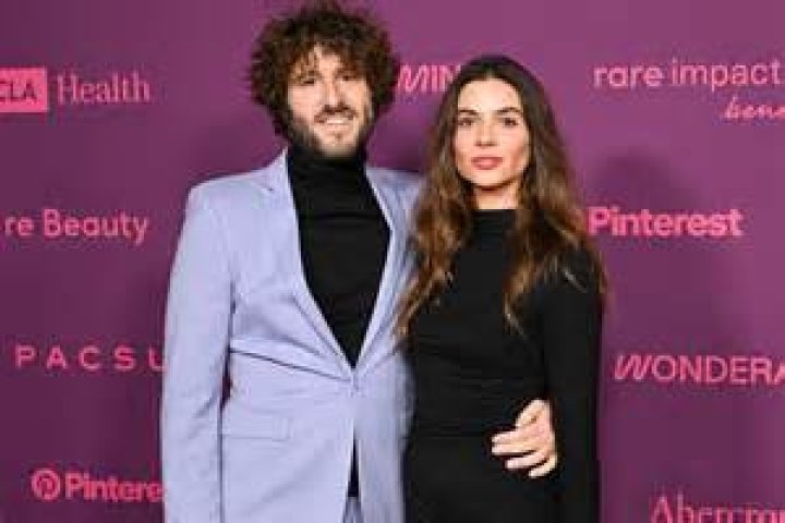 Lil Dicky Biography, Age, Height, Wife, Net Worth, Family
