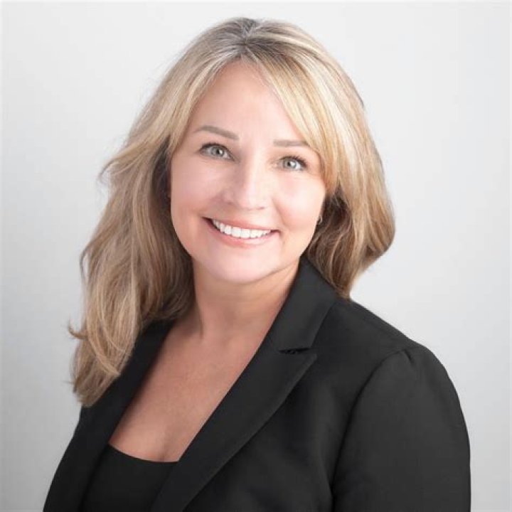 Lisa Fortier Biography, Age, Height, Husband, Net Worth, Family