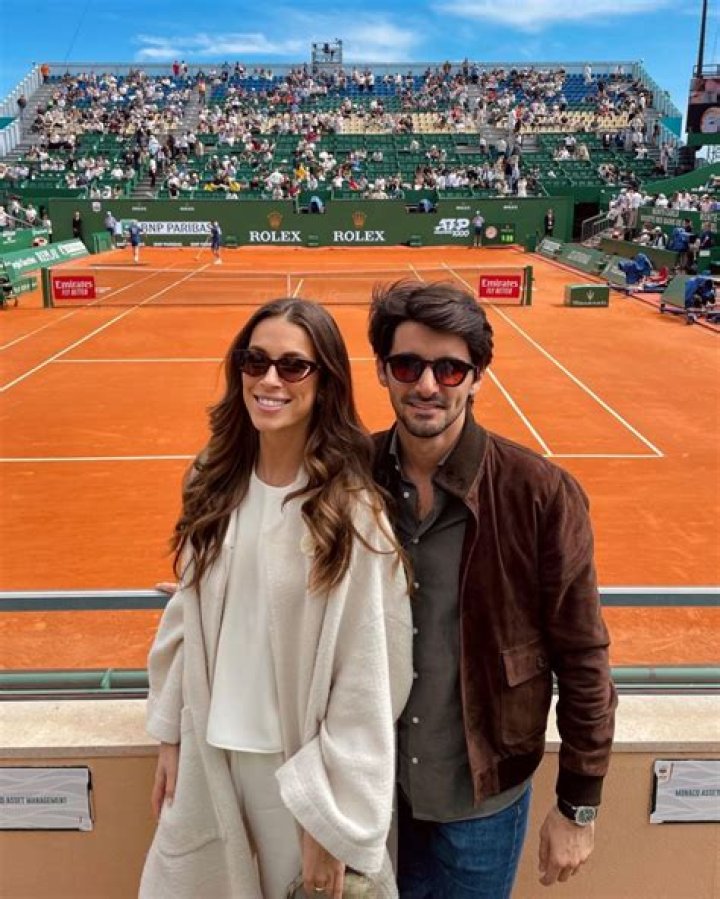 Lorenzo Charles Biography, Age, Height, Wife, Net Worth, Family
