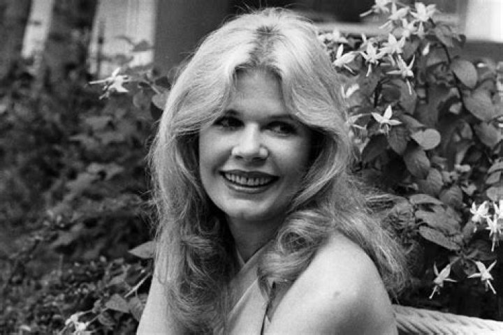 Loretta Swit Biography, Age, Height, Husband, Net Worth, Family