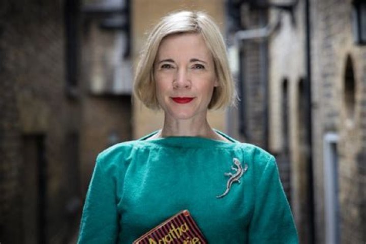 Lucy Worsley Biography, Age, Height, Husband, Net Worth, Family