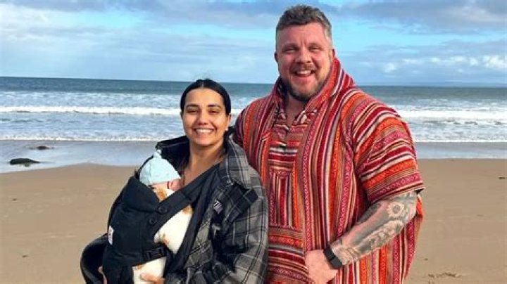 Luke Stoltman Biography, Age, Height, Wife, Net Worth, Family