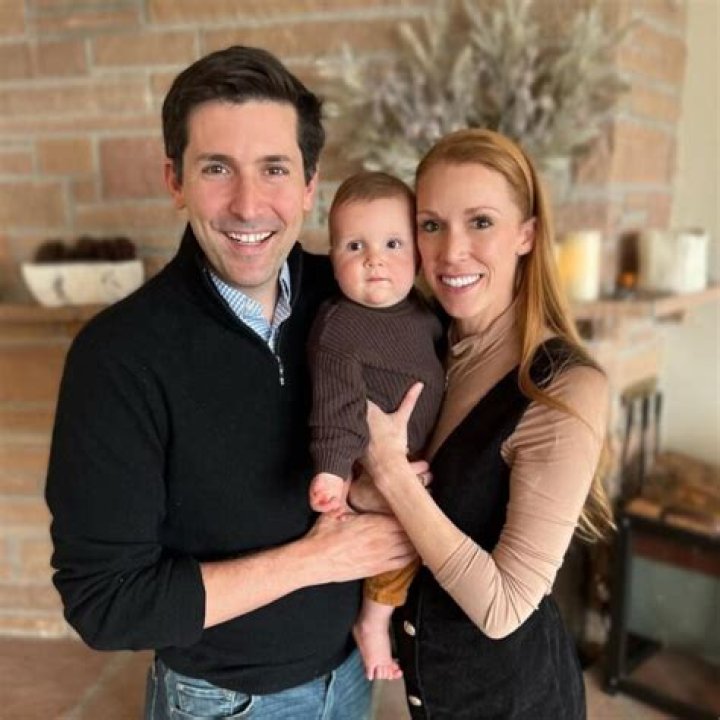 Lynn Scott Biography, Age, Height, Wife, Net Worth, Family