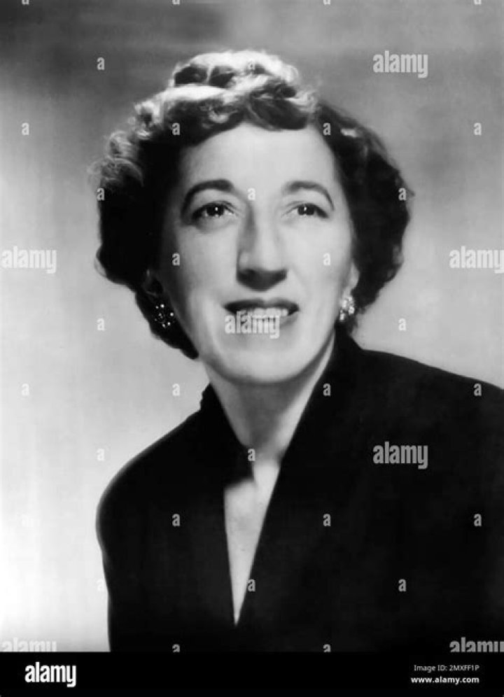 Margaret Hamilton (actress) biografía, edad, altura, esposa, net worth, familia