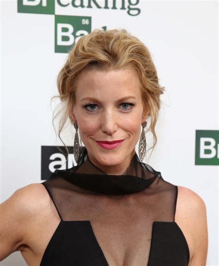 Margo Gunn Biography, Age, Height, Husband, Net Worth, Family