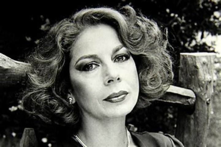María Eugenia Dávila Biography, Age, Height, Husband, Net Worth, Family