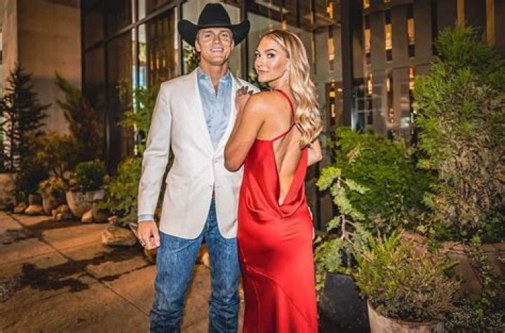 Mark Gruner Biography, Age, Height, Wife, Net Worth, Family