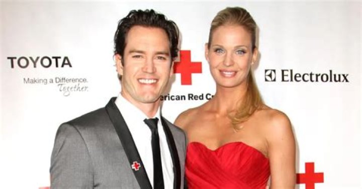 Mark-Paul Gosselaar Biography, Age, Height, Wife, Net Worth, Family