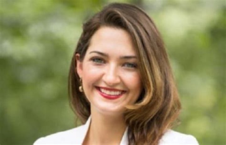 Meredith Andrews Biography, Age, Height, Husband, Net Worth, Family