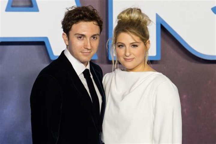 Michael Birch biografía, edad, altura, esposo, net worth, familia