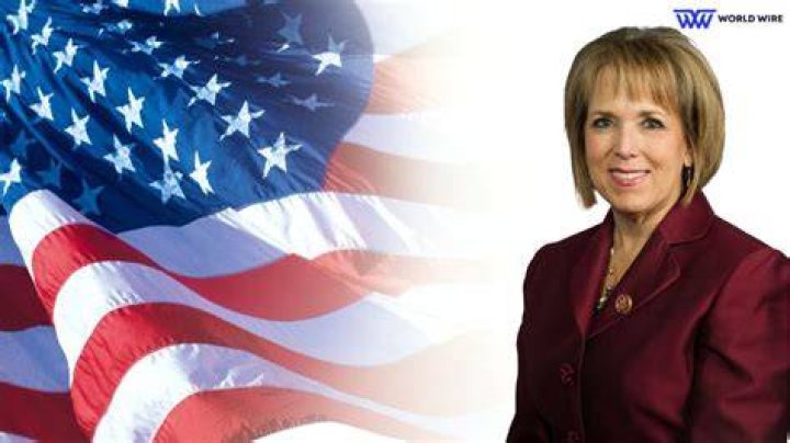 Michelle Lujan Grisham Biography, Age, Height, Husband, Net Worth, Family
